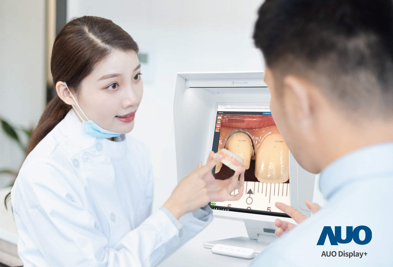 達擎積極投入牙科領域，瞄準牙技所數位轉型趨勢，與成軍滿周年的子公司原色口腔數位，展現智慧牙技整合方案的落地成果，加速推動牙科與假牙製作流程數位化